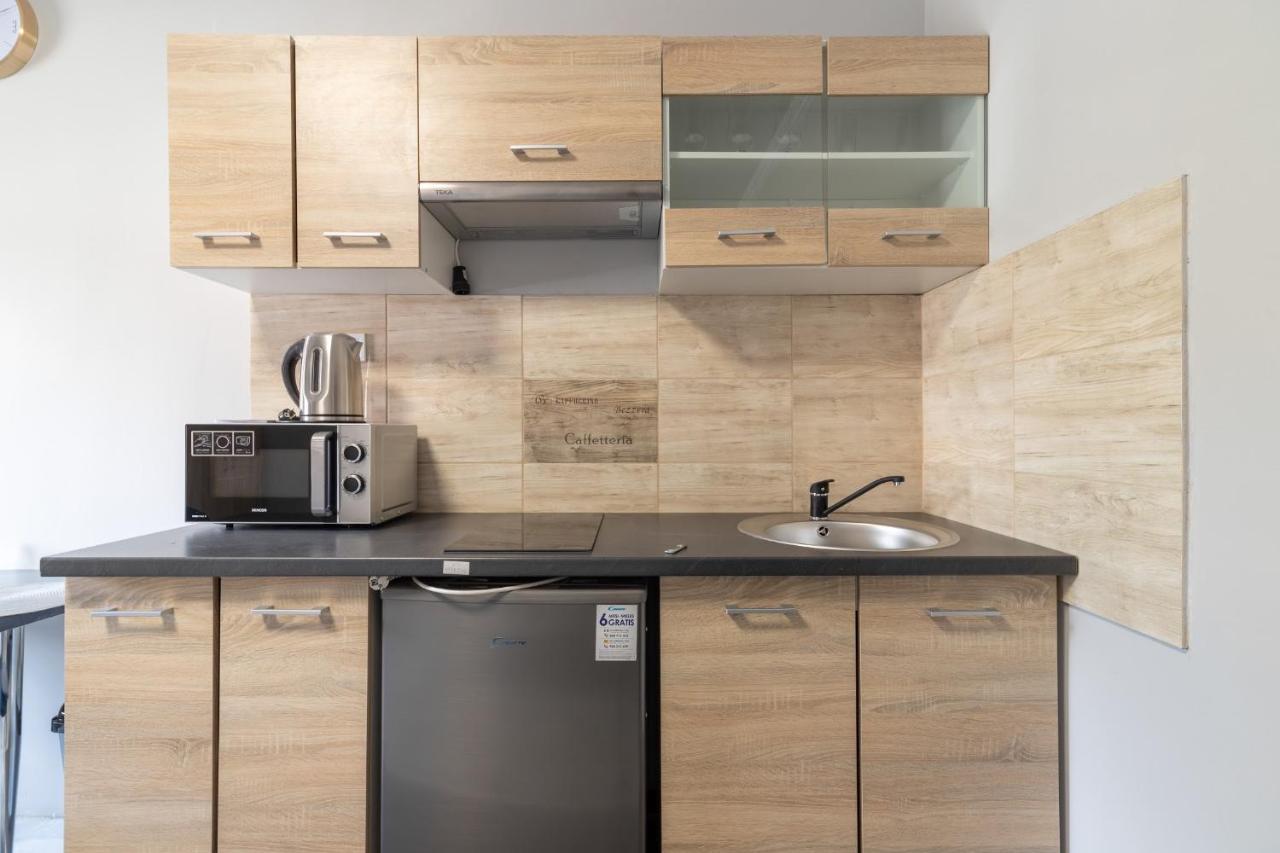 Ivanhoe Apartman Daire Nyírbátor Dış mekan fotoğraf