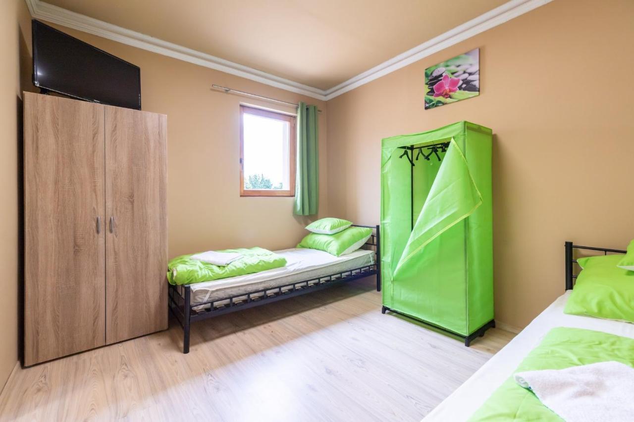 Ivanhoe Apartman Daire Nyírbátor Dış mekan fotoğraf